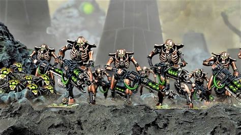 xenos warhammer 40k.